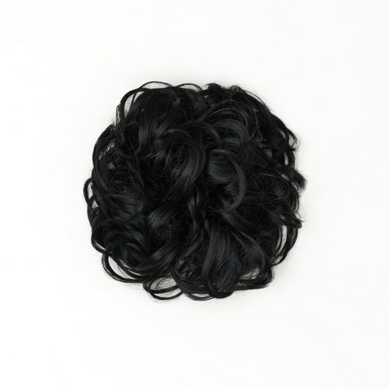 Stranded Curly Hair Messy Bun Scrunchie